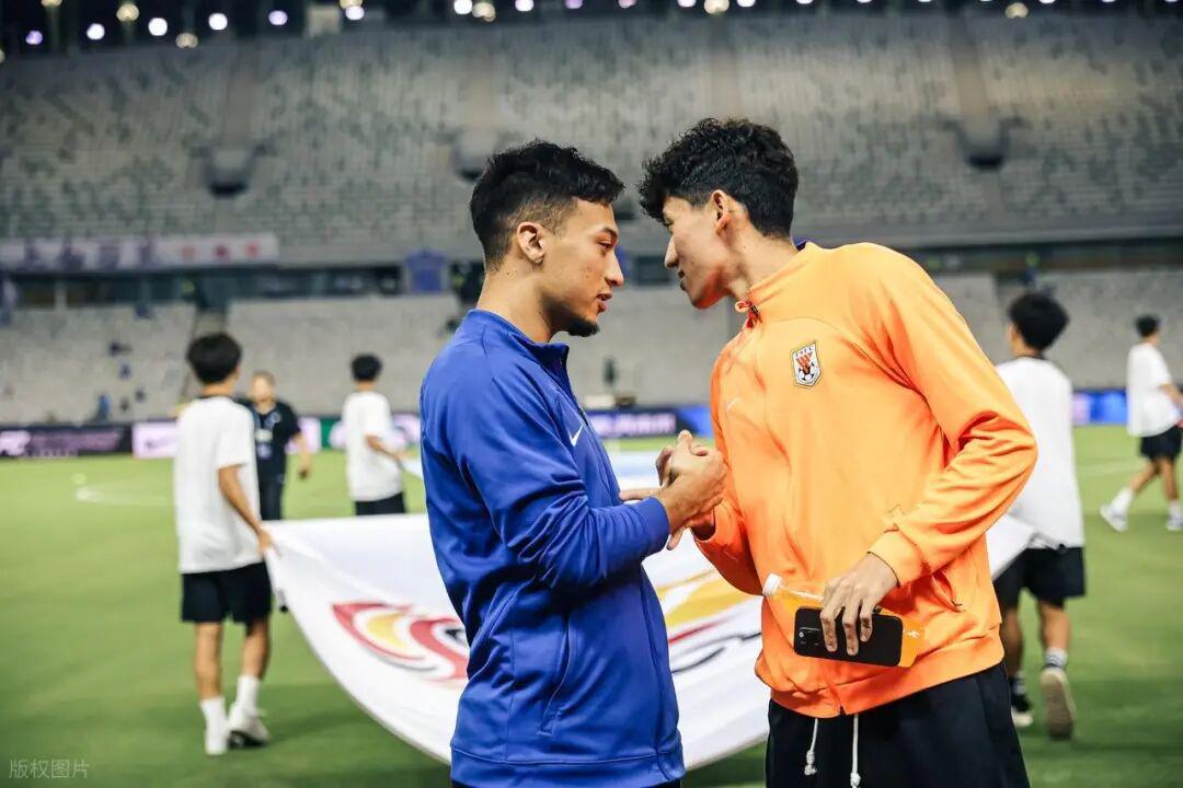 开云体育官网-鲁能本土锋线又喜添一员虎将,热身赛爆发进球,未来有望成奇兵